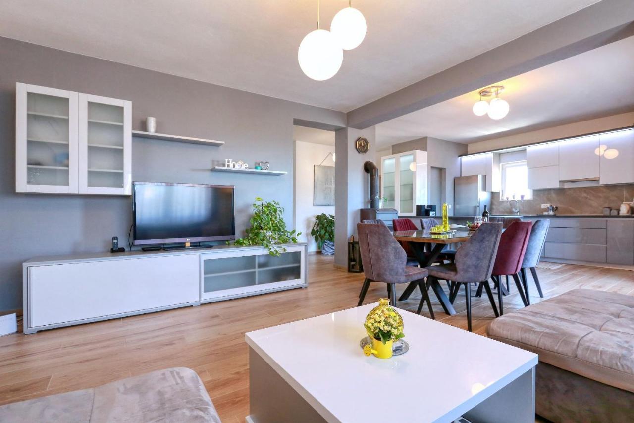 Zanic Apartment